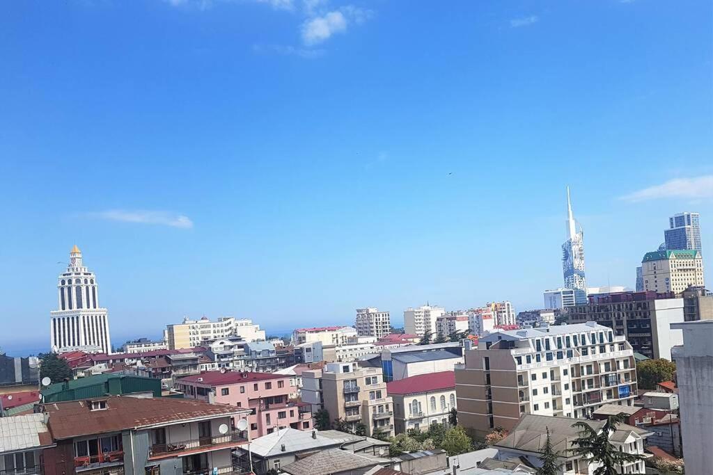 Апартаменти 'Mint Fresh' Summer Studio In Batumi City Center Екстер'єр фото